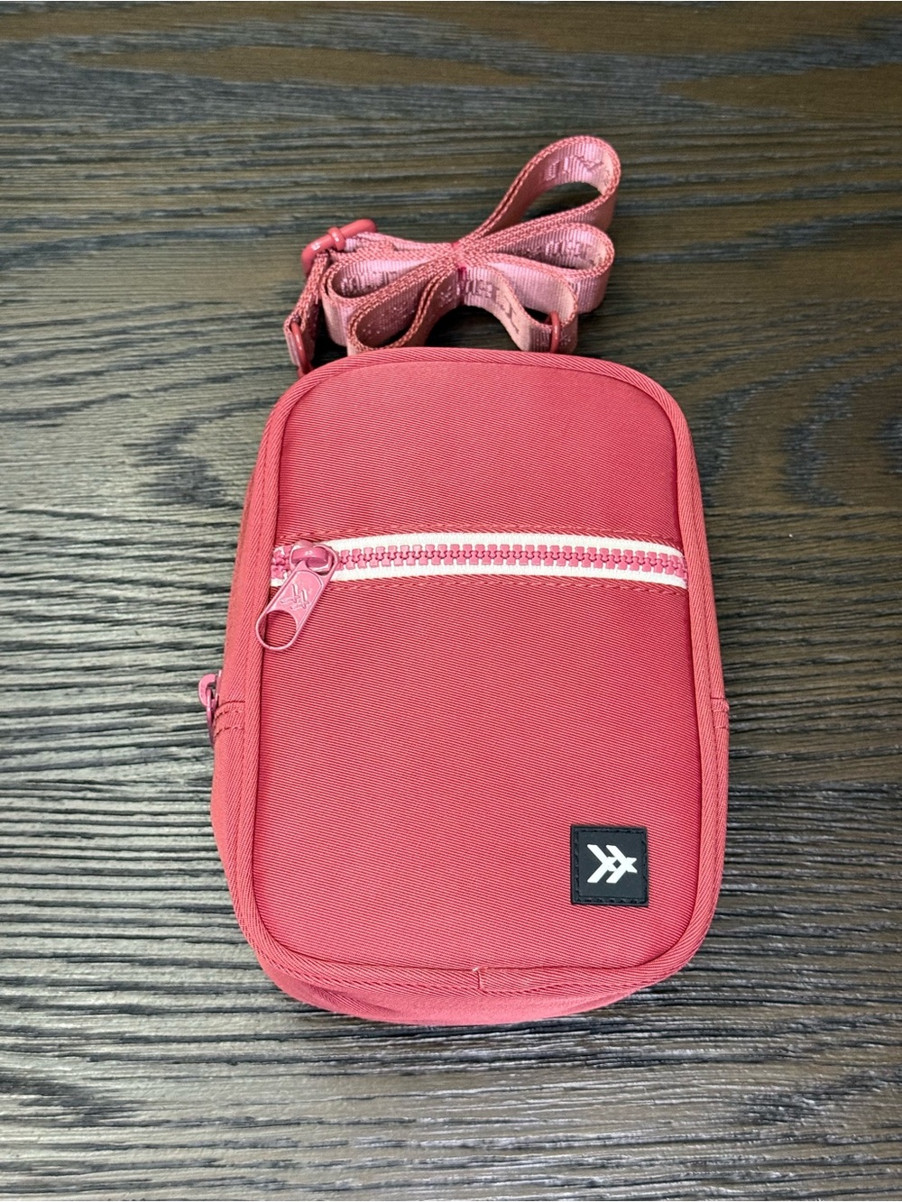 NEW Thread Rose Water Limited Edition Crossbody Bag NWT